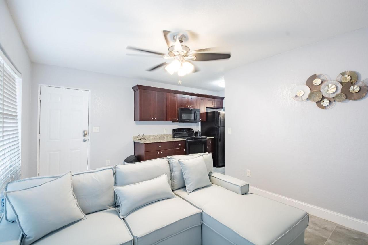 Golf View Villas With Private Jacuzzi'S & Grill Tampa Exterior foto