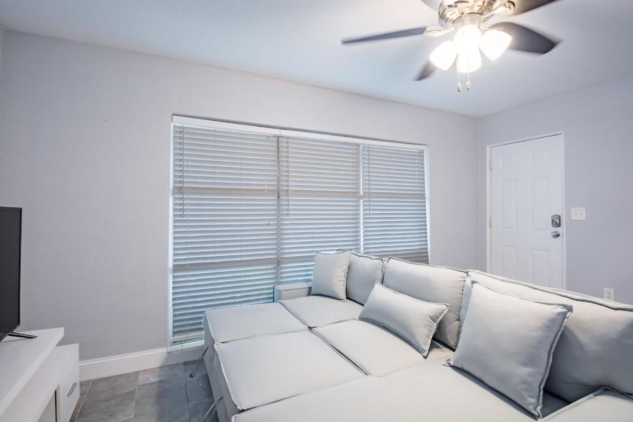 Golf View Villas With Private Jacuzzi'S & Grill Tampa Exterior foto